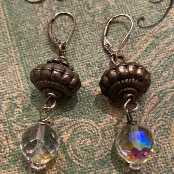 Vintage Bead Earrings - Picture 3 of 4